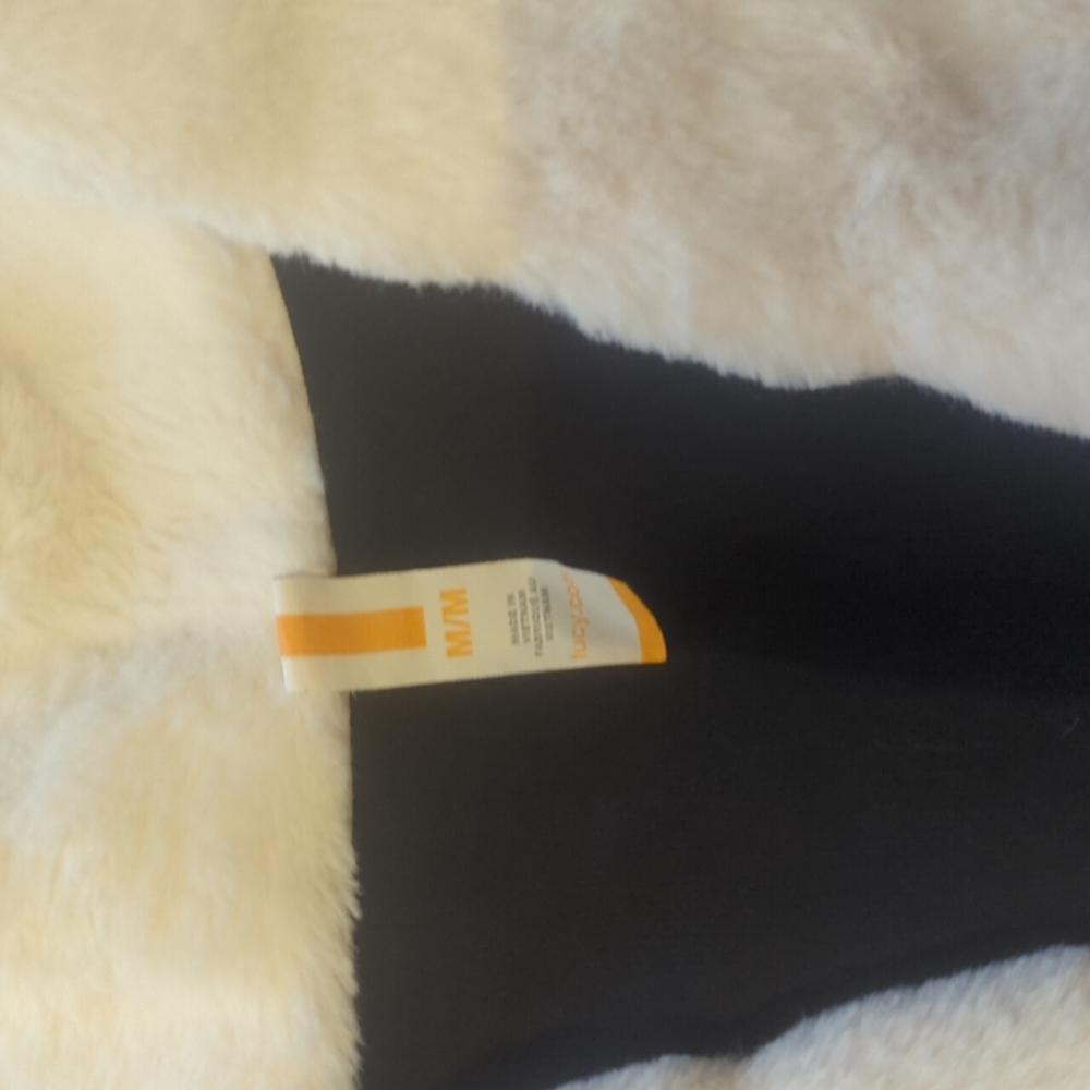 Lucy faux fur plush vest